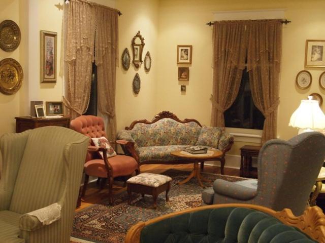 Lionheart Guest House ライオンズ・ヘッド エクステリア 写真