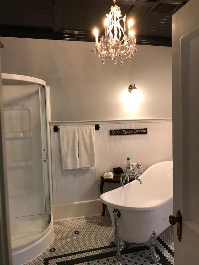 Lionheart Guest House ライオンズ・ヘッド エクステリア 写真